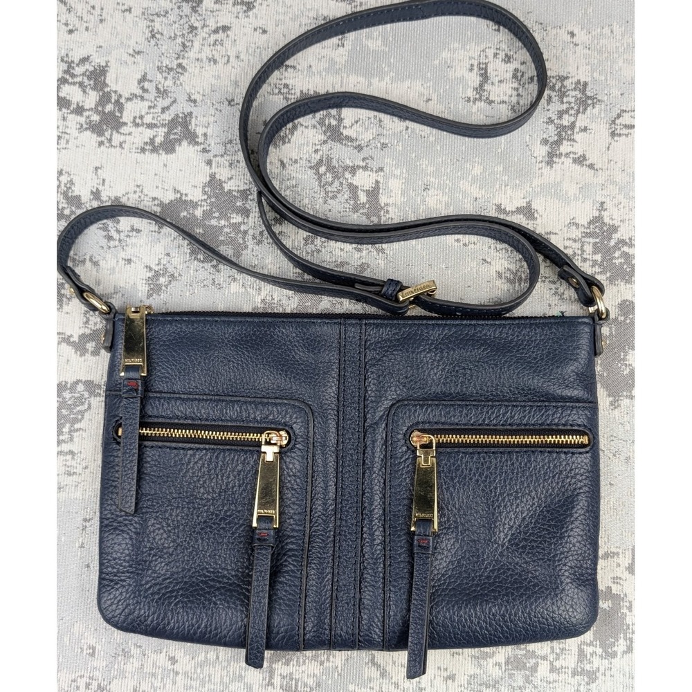 Tommy Hilfiger Women's‎ Navy Blue Leather Crossbody Bag Gold Tone Hardware EUC